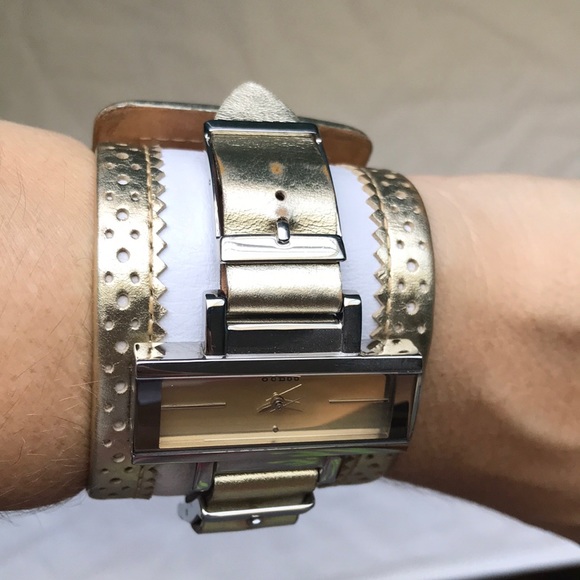 Guess Gold & white leather watch cuff bracelet - Picture 12 of 16
